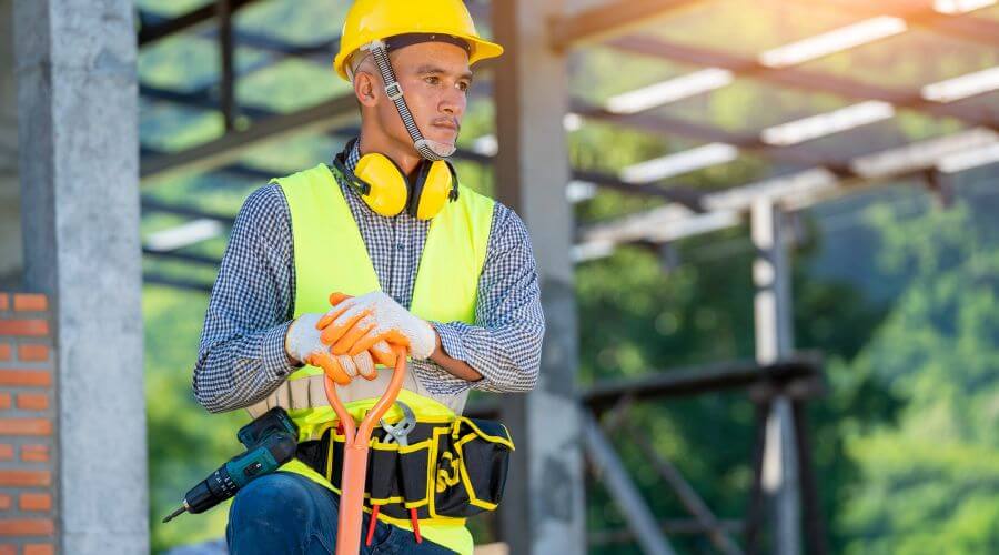 Professional gutter cleaning in Weedville, PA